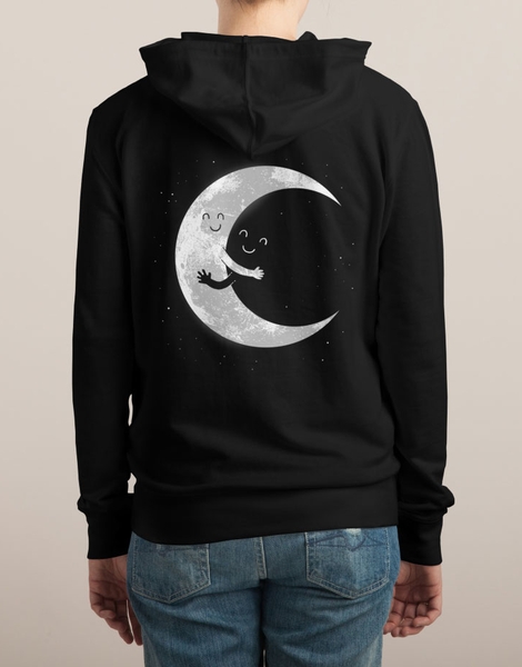 Moon Hug Hero Shot