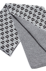 Curious Cat: Threadless Winter Scarf, Warm Things + Threadless Collection