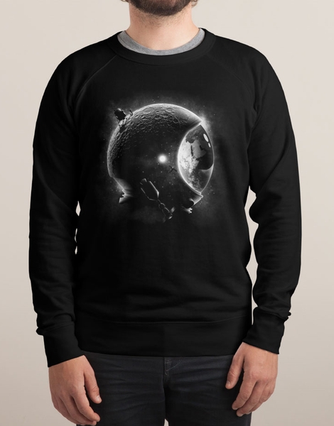 Moon's Helmet Hero Shot